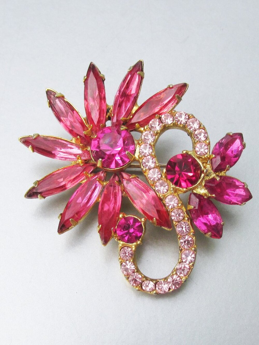 Verified JULIANA D&E Pink & Red Rhinestone Flower Gold-Tone Vintage Brooch Pin